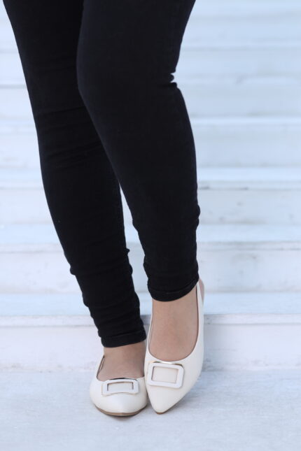 Alternative view of Fashionable women's sandal