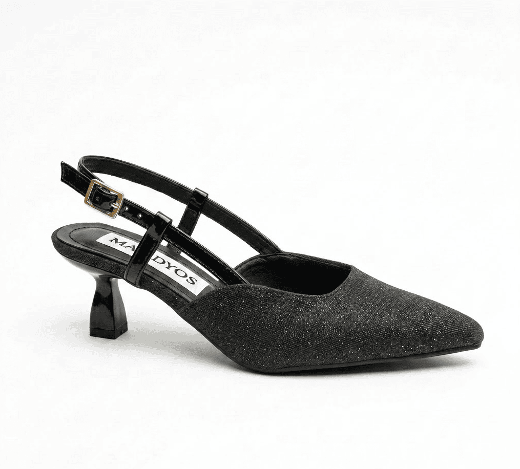 حذاء نسائي من MADYOS بكعب منخفض (Kitten Heel) ومقدمة مدببة، بتصميم لامع وحزام خلفي (Slingback) - مثالي لحفلات الزفاف والمناسبات والسهرات